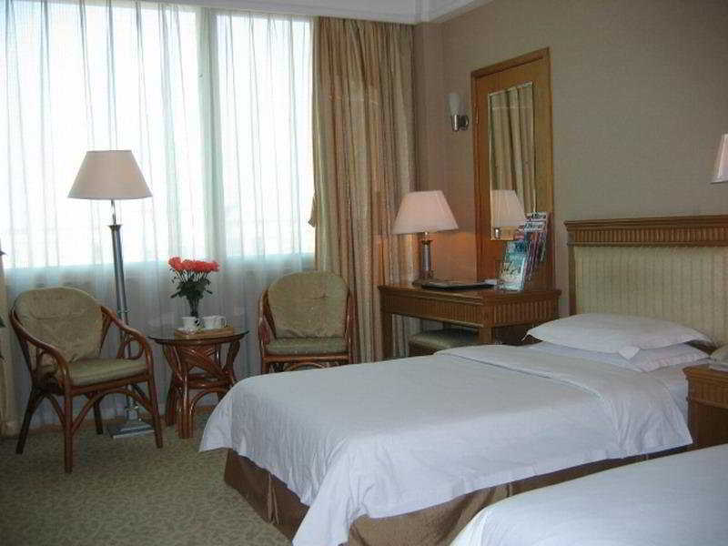 Guangzhou Nanfang Yiyuan Hotel Bagian luar foto