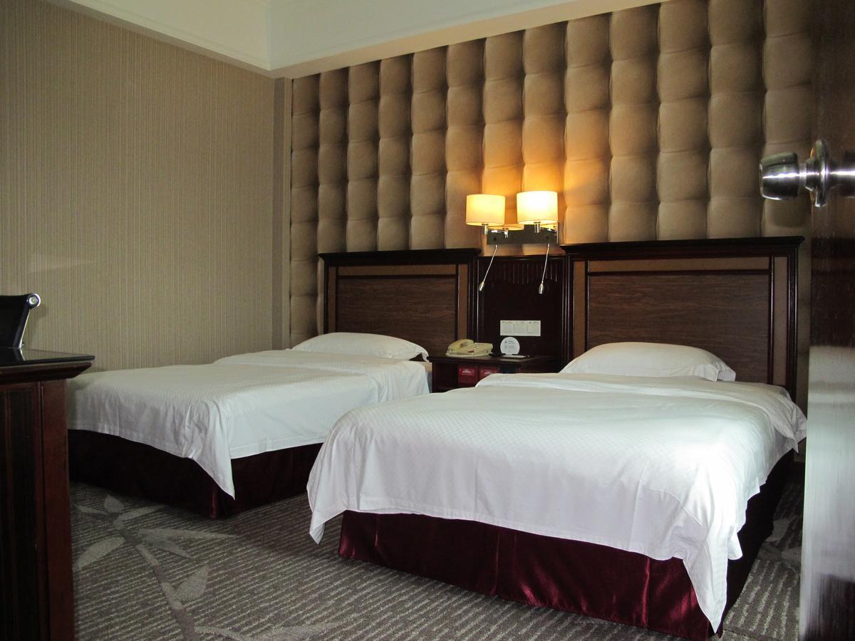Guangzhou Nanfang Yiyuan Hotel Bagian luar foto