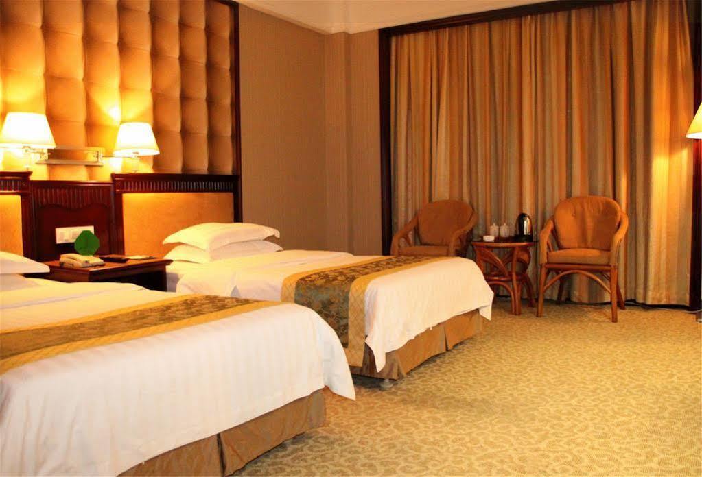 Guangzhou Nanfang Yiyuan Hotel Bagian luar foto